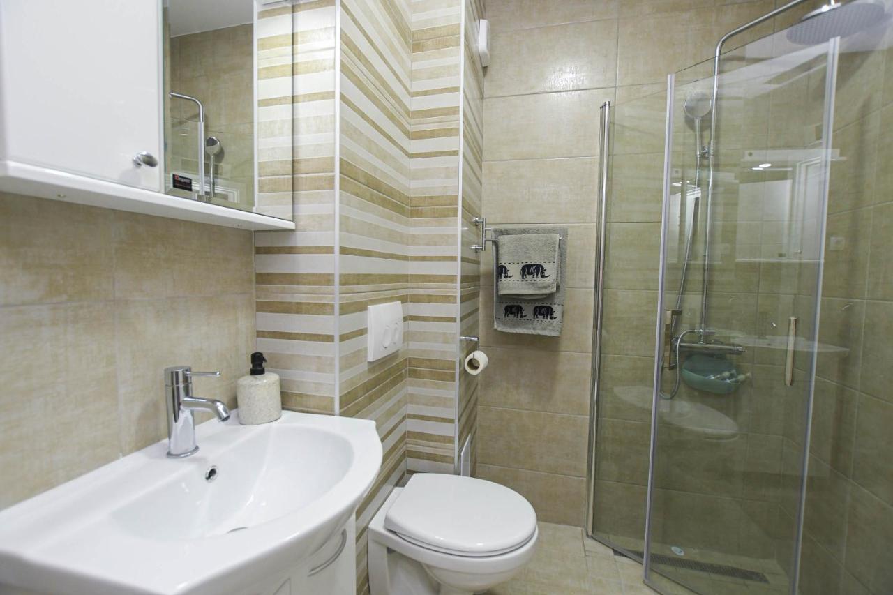 Apartment Plaza Кладово Экстерьер фото