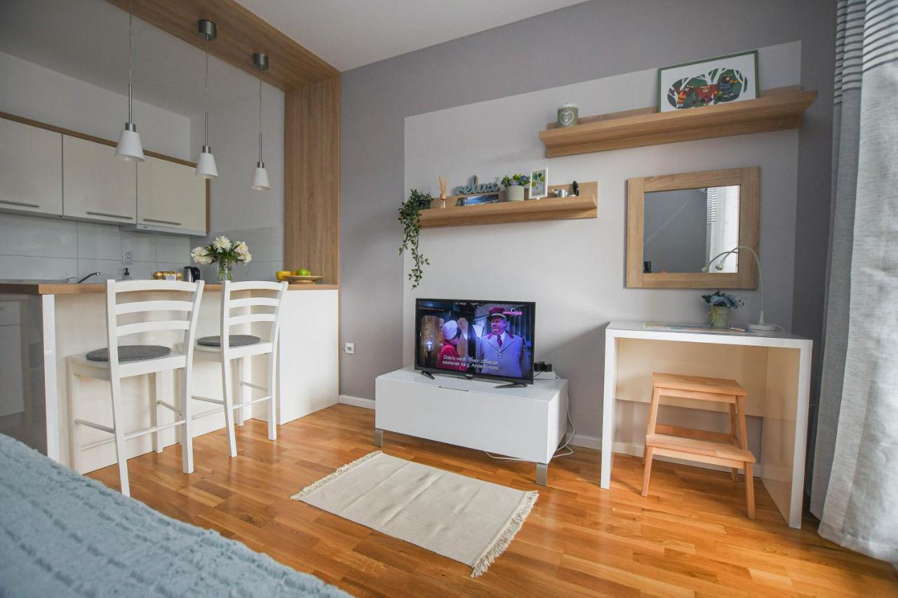 Apartment Plaza Кладово Экстерьер фото